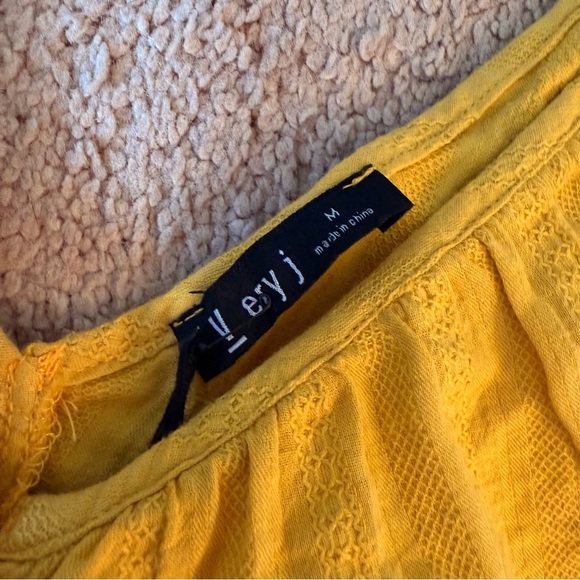 NWT Very J Ruffle Crop Top M - Picture 9 of 14